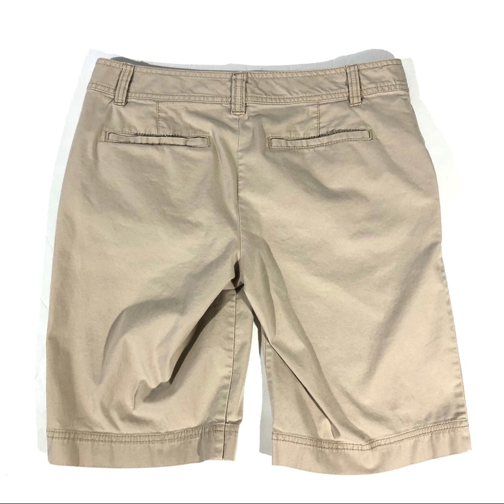 Caslon Beige Mid Rise Stretch Bermuda Shorts - Picture 5 of 8
